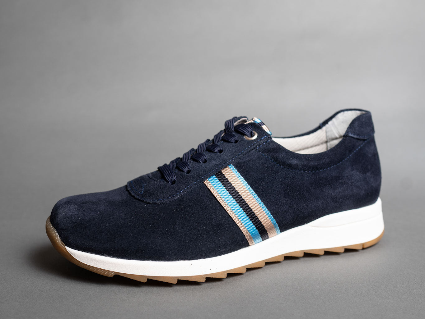 UNIKKO Womens Sneaker (13501-408)