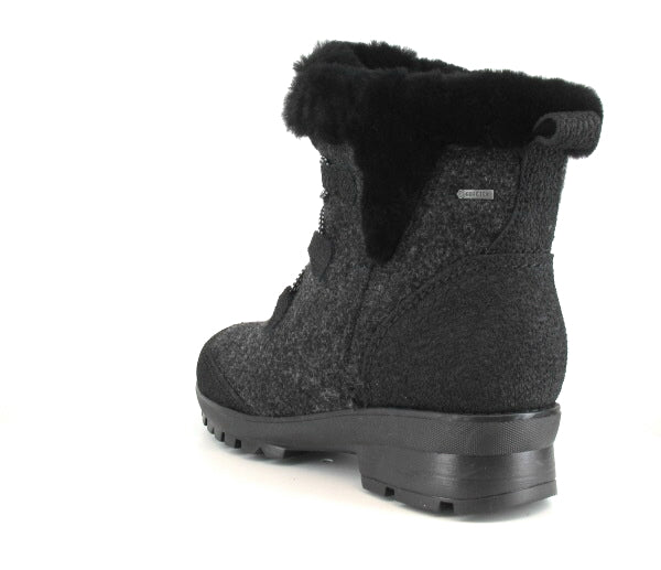 LUMI Women’s Pomar GORE-TEX® ankle boot with winter spike sole