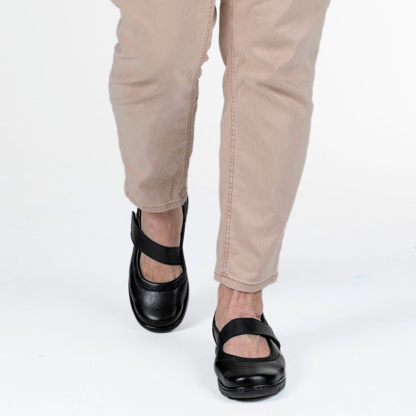 LILJA Women’s Pomar+ stretch ballets (12880-100)
