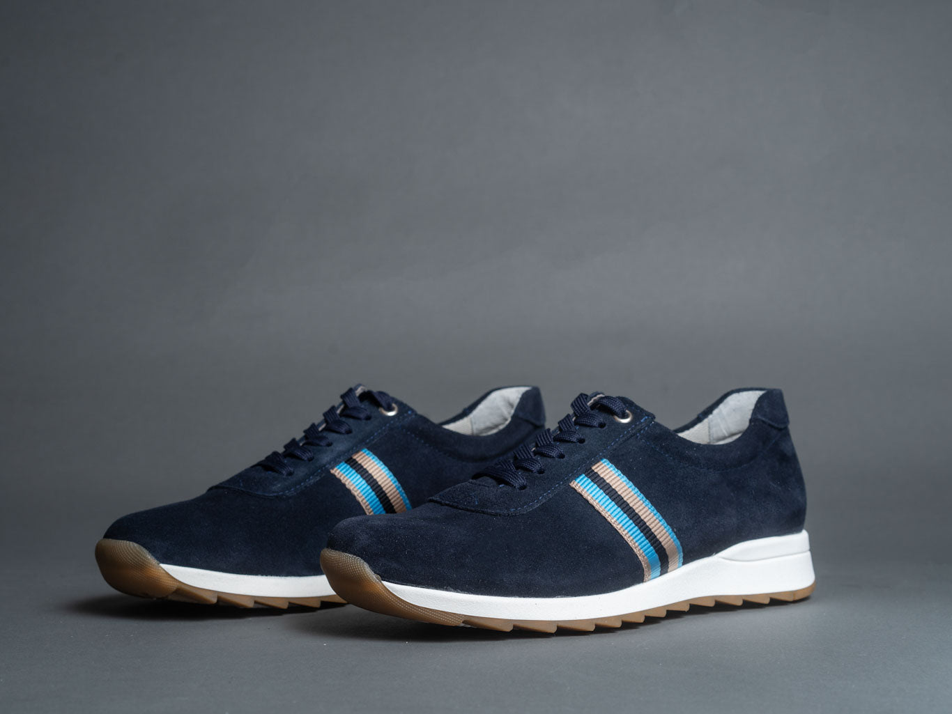 UNIKKO Womens Sneaker (13501-408)