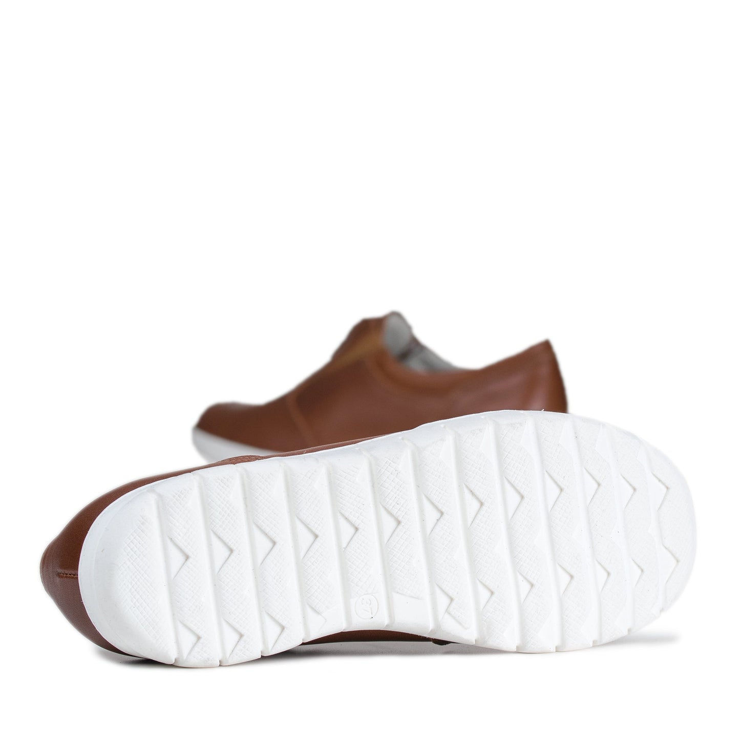 ESIKKO Women’s front-zip flats (13522-102)