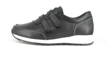 NIITTY Women’s +plus  Sneaker (13497-100 )