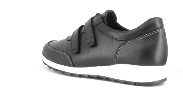 NIITTY Women’s +plus  Sneaker (13497-100 )