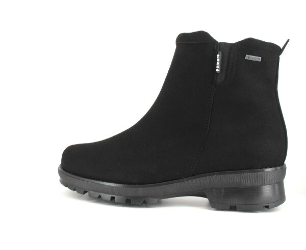 PINO Women’s Pomar ankle boot with winter spike sole