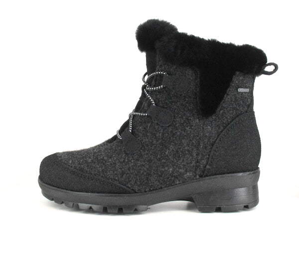 LUMI Women’s Pomar GORE-TEX® ankle boot with winter spike sole