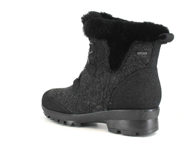 LUMI Women’s Pomar GORE-TEX® ankle boot with winter spike sole