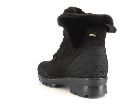 LUMI Women’s Pomar GORE-TEX® ankle boot with winter spike sole