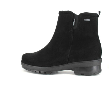 PINO Women’s Pomar GORE-TEX® ankle boot with winter spike sole