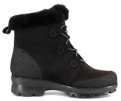 LUMI Women’s Pomar GORE-TEX® ankle boot with winter spike sole