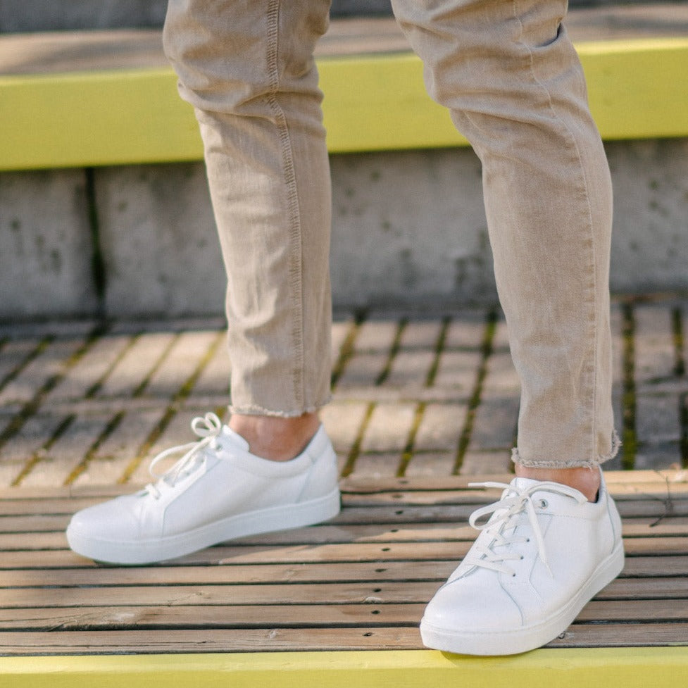 AHO Men’s Premium Sneaker (43207-101)
