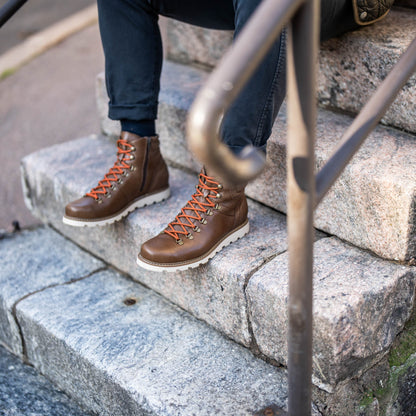 LUKKI Men´s ankle boot Brown martio nappa/Wht sole