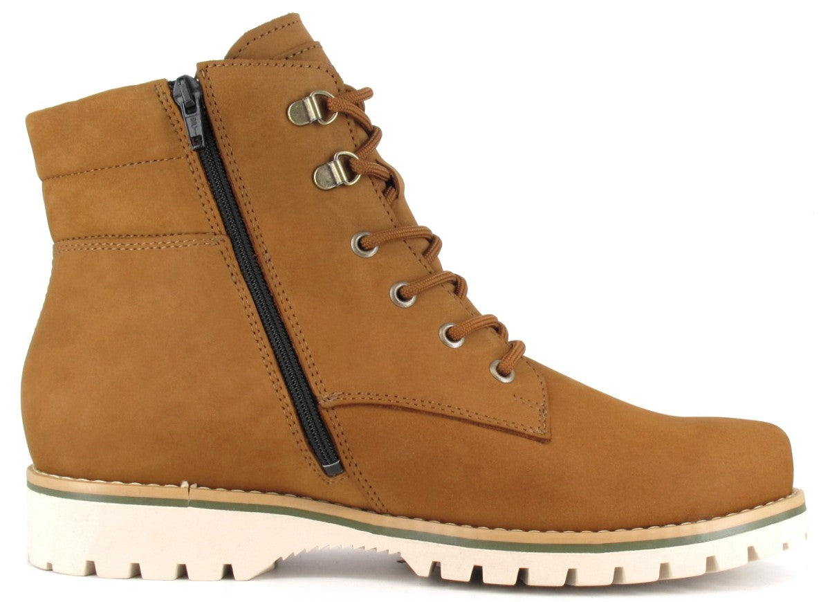 LAAVU Men`s GORE-TEX ankle boot