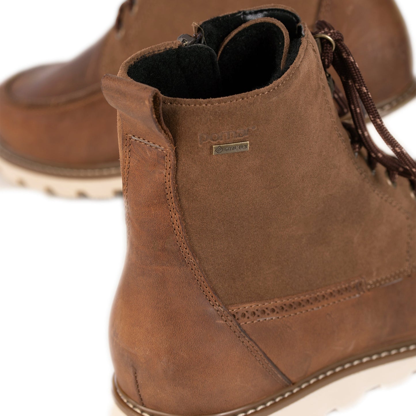 VISA Men´s GORE-TEX Moc-toe ankle boot (68257-202)