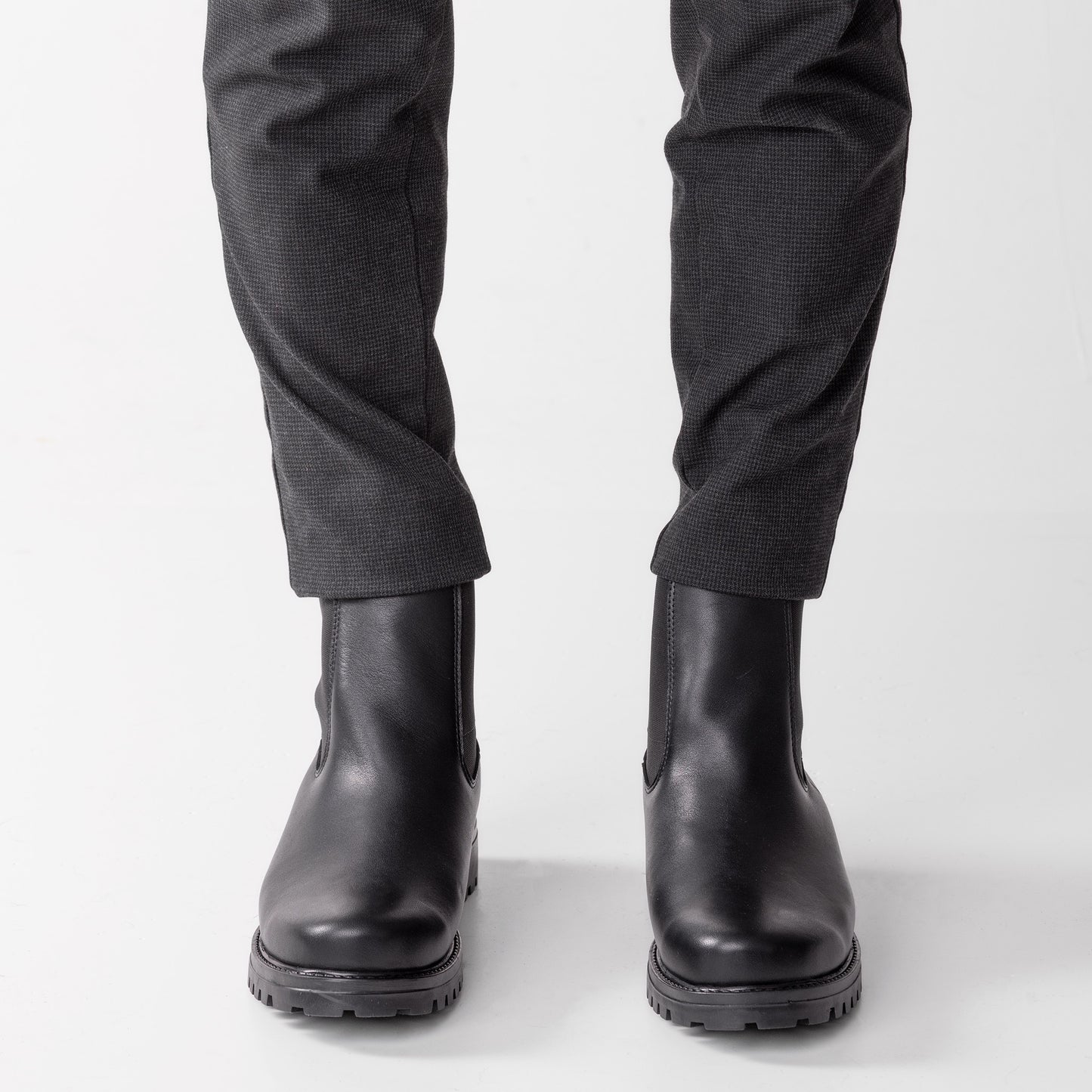 KOSMOS Men’s GORE-TEX® Chelsea Boots (68410-100)