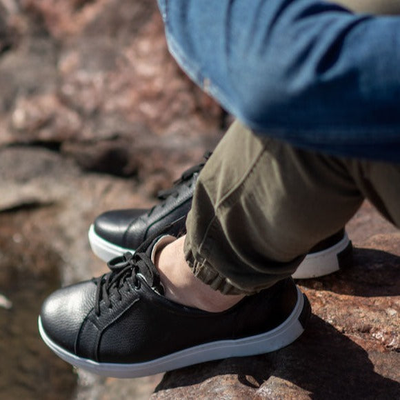 AHO Men’s Premium Sneaker (43207-120)