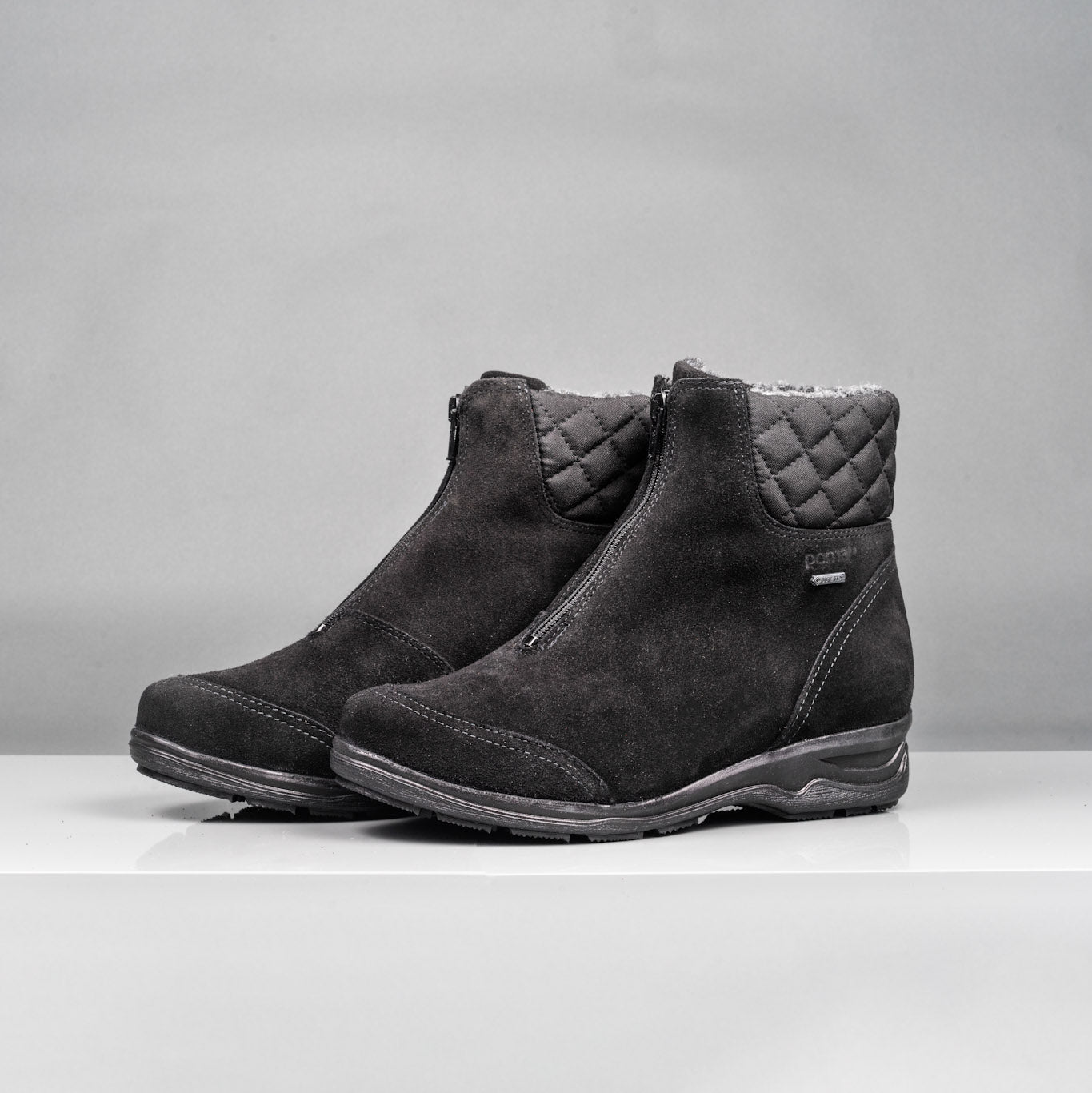 HALLA Women´s XW Gore-Tex ankle boots (38901-100)