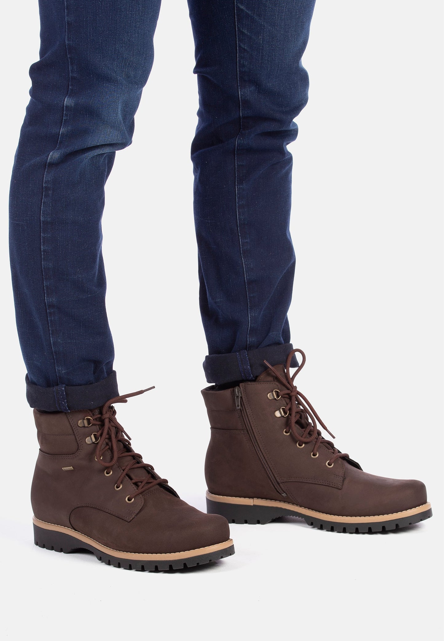 LAAVU Men`s GORE-TEX ankle boot (68246-512)