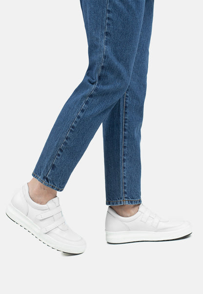 TUOMI Women's platform sneaker (13436-111)